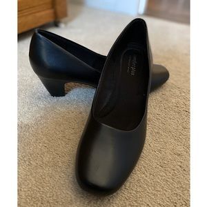 Great Basic Black Heels